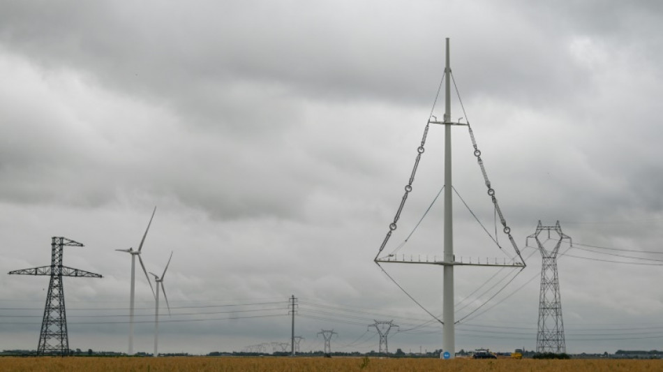 Grands travaux en vue pour le réseau électrique français