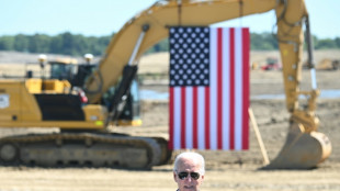 Biden celebrates giant semiconductor project 