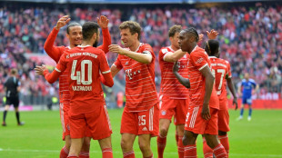 Bayern und BVB weiter Kopf an Kopf - Bochum auf Nichtabstiegsplatz