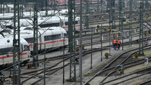Greve paralisa tráfego ferroviário na Alemanha