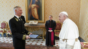 El papa habla de la situación en Ucrania con el nuevo embajador ruso en el Vaticano