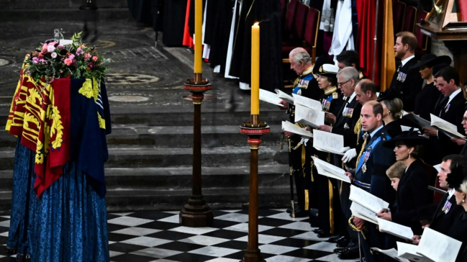 Trauerfeier für die Queen in London endet mit Schweigeminuten und Nationalhymne