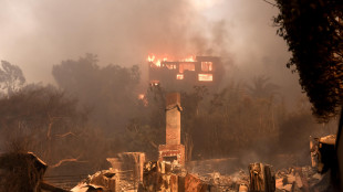 Rinviati i Critics Choice awards per gli incendi a Los Angeles