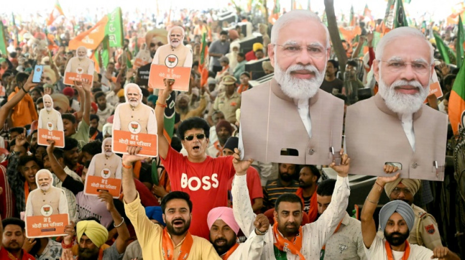 Elections en Inde: des partisans de Modi convaincus de sa victoire dans la ville sacrée de Varanasi