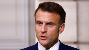 Toujours en quête d'un Premier ministre, Macron reprend ses bons offices