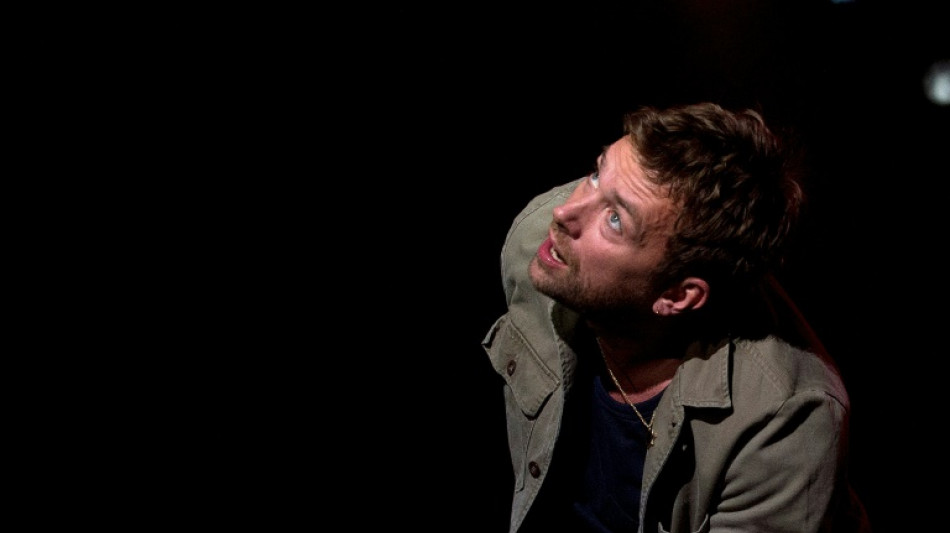 El yoga es mejor que la heroína, dice el cantante Damon Albarn de Blur