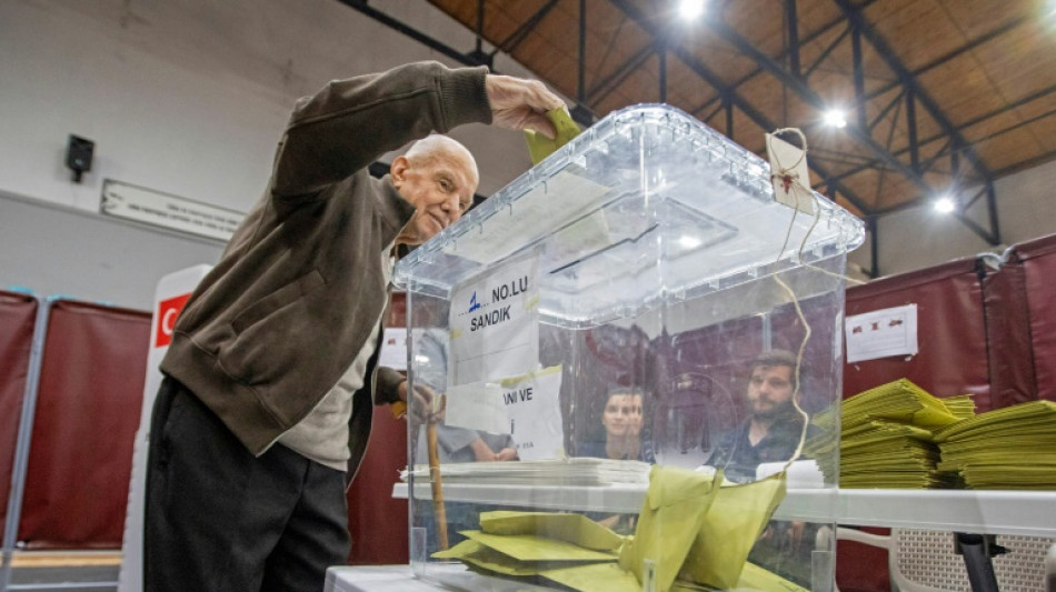 Turks abroad wrap up voting in landmark election