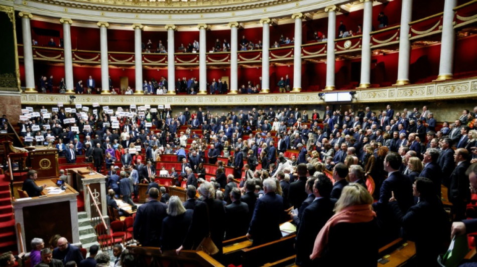 French govt seeks to calm tensions over immigration bill