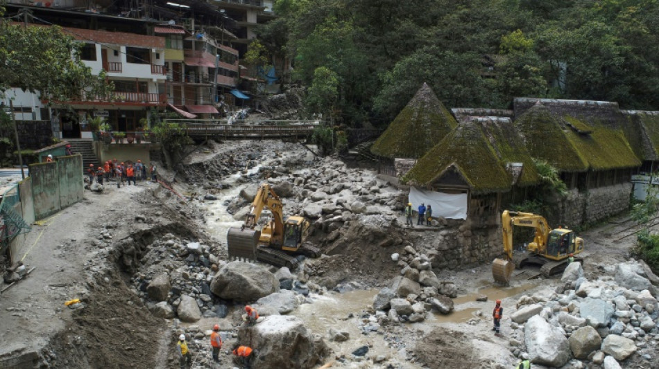 Workers in Peru race to reopen Machu Picchu after floods