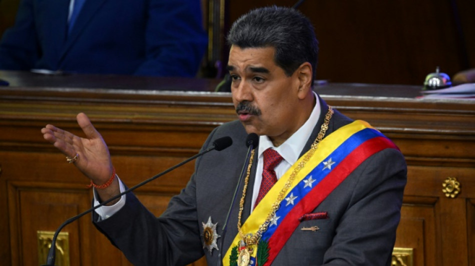 Maduro aumenta bônus complementares de salário sem ajuste desde 2022