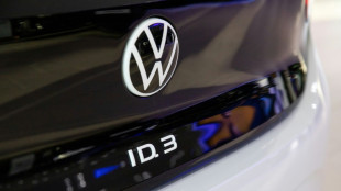 Canadá promete quase US$ 10 bilhões à Volkswagen para fábrica de baterias elétricas