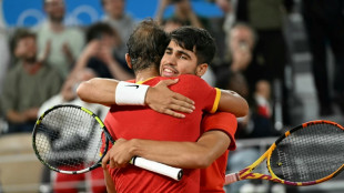 Nadal y Alcaraz debutan con victoria y China se cuelga el primer oro