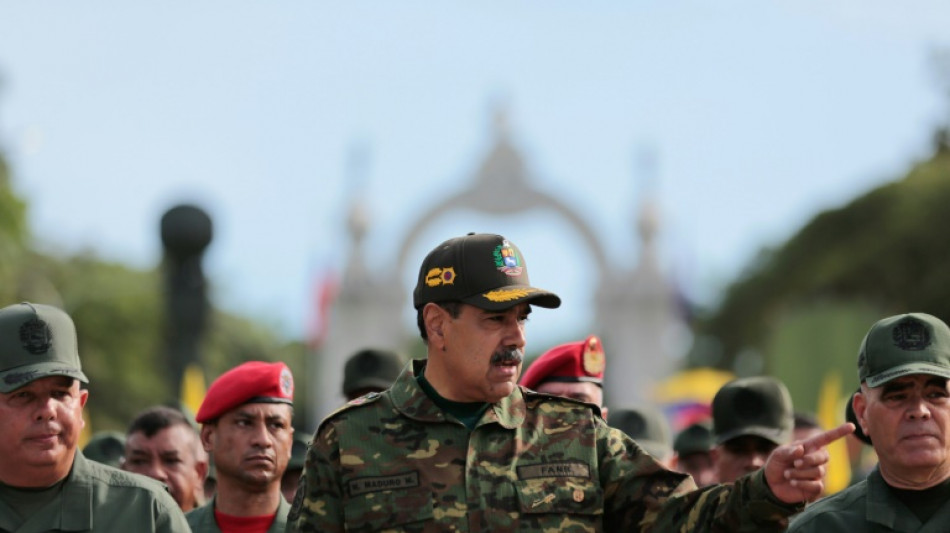 Oposición de Venezuela pide a los militares ponerse "del lado del pueblo"