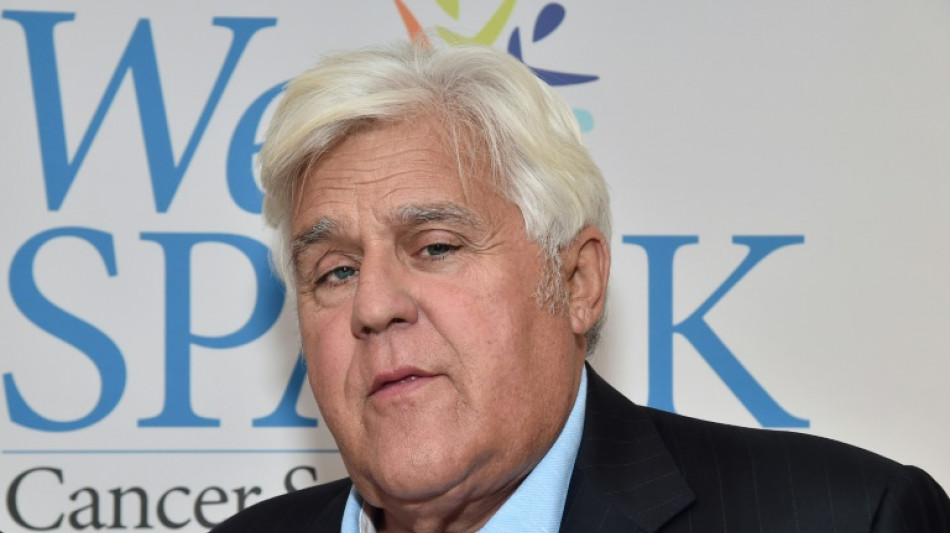 El comediante y presentador de TV Jay Leno, hospitalizado en EEUU por quemaduras