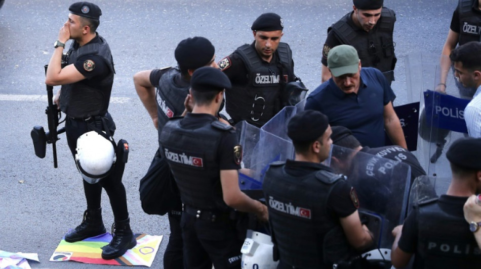 Plus de 200 arrestations pendant la Marche des Fiertés à Istanbul