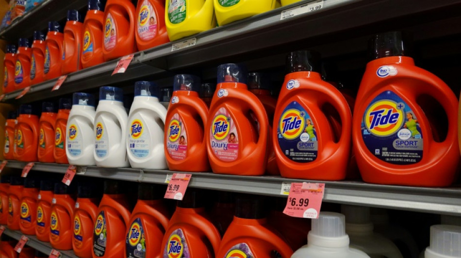 P&G reports mixed earnings, higher prices boost revenue