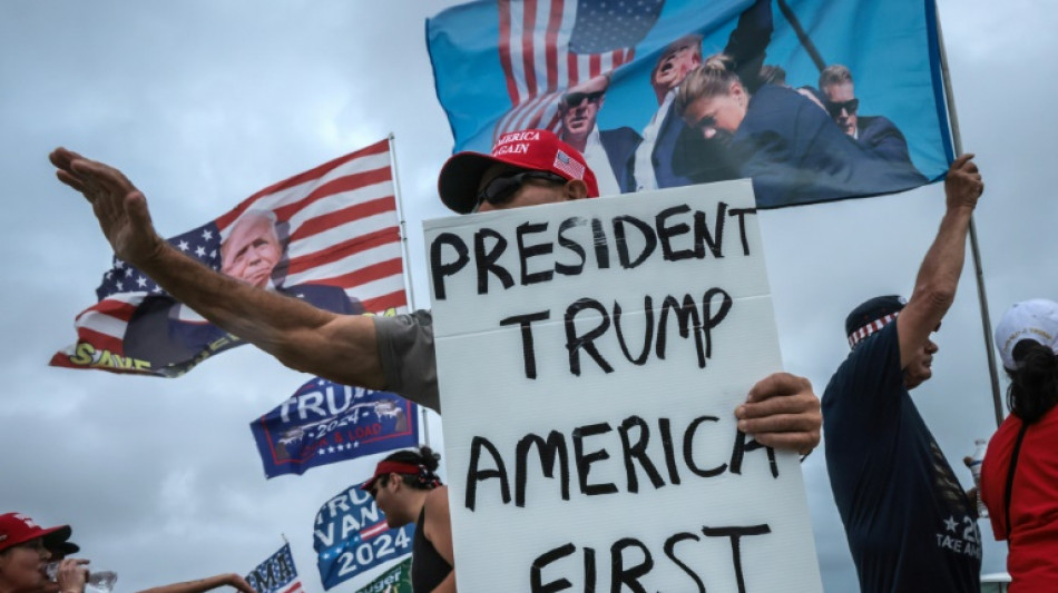 Seguidores de Trump en Florida, exultantes tras el discurso victorioso de su candidato