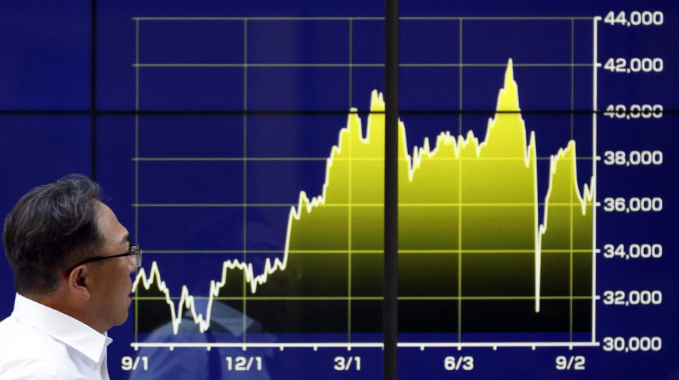 Borsa: Tokyo, apertura in aumento (+0,51%)