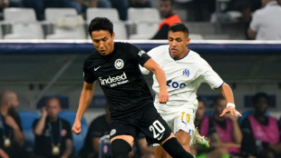 Eintracht Frankfurt: Hasebe setzt Karriere fort