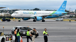 Un avión con 135 migrantes deportados por EEUU, entre ellos 65 niños, llega a Costa Rica