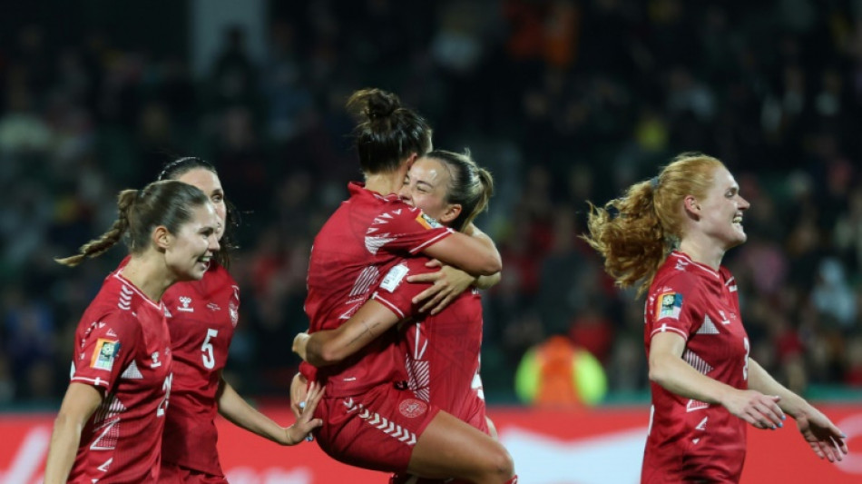 Dinamarca vence China (1-0) em sua estreia na Copa Feminina