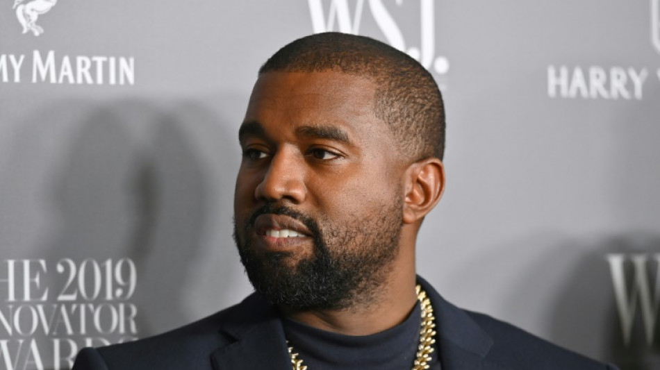 US rap star Kanye West apologizes for anti-Semitism