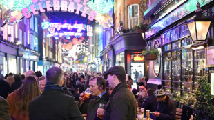 UK pubs feel Christmas pressure as inflation bites