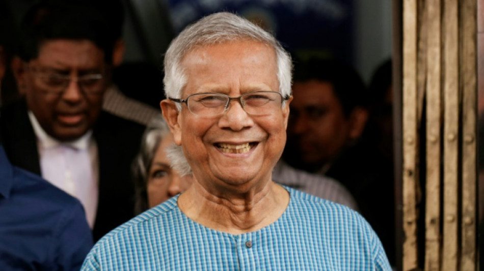 El nobel de la paz Yunus dirigirá un gobierno interino en Bangladés