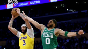 LeBron, Davis lead Lakers romp over Celtics