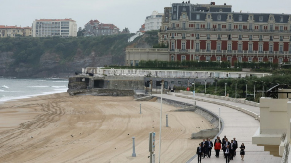 Un hotel de lujo de Biarritz despide a su chef por una "novatada humillante"