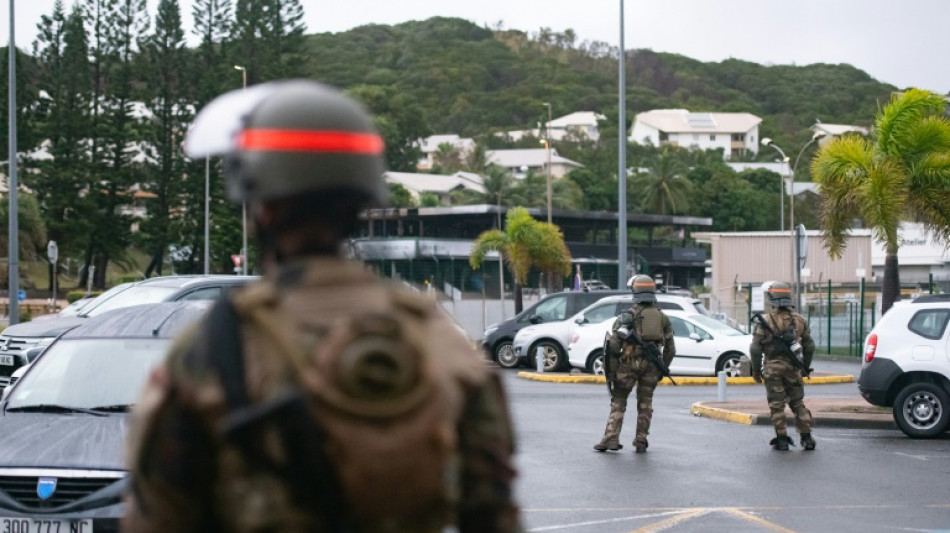 Nouvelle-Calédonie: un homme tué sur un barrage, six décès depuis le début des violences