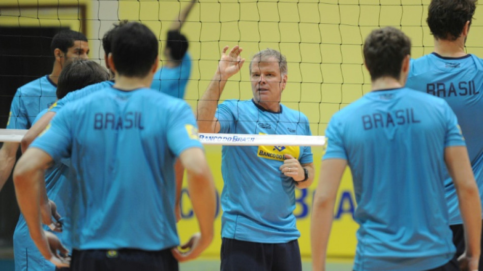 Bernardinho volta a comandar seleção brasileira masculina de vôlei