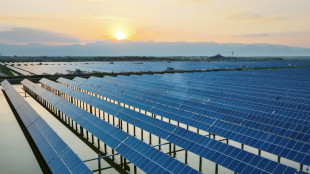 China construye el doble de capacidad eólica y solar que el resto del mundo, según un estudio