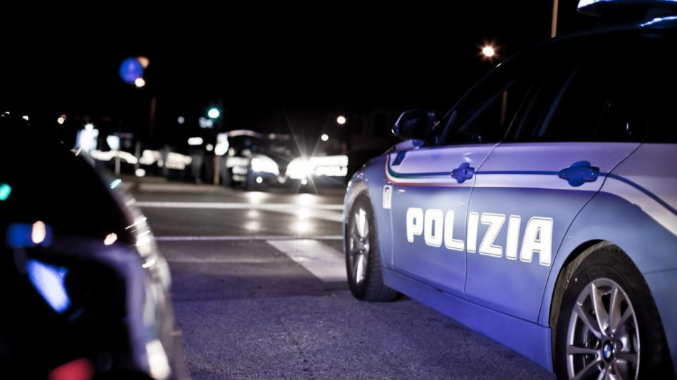 Blitz polizia contro gruppo neonazista, 12 arresti