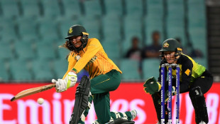 South Africa eye first World Cup triumph, despite loss of Van Niekerk