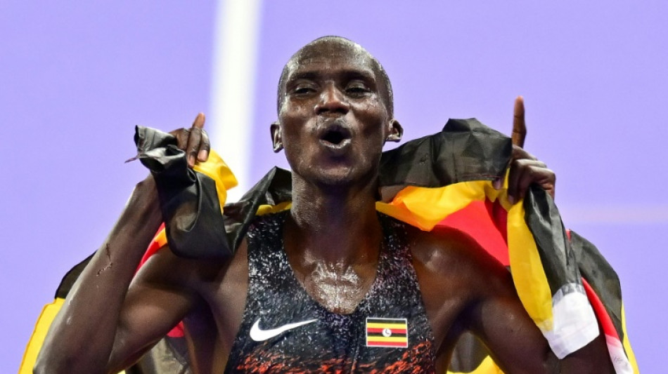 Cheptegei se corona en el estreno del atletismo en el Estadio de Francia