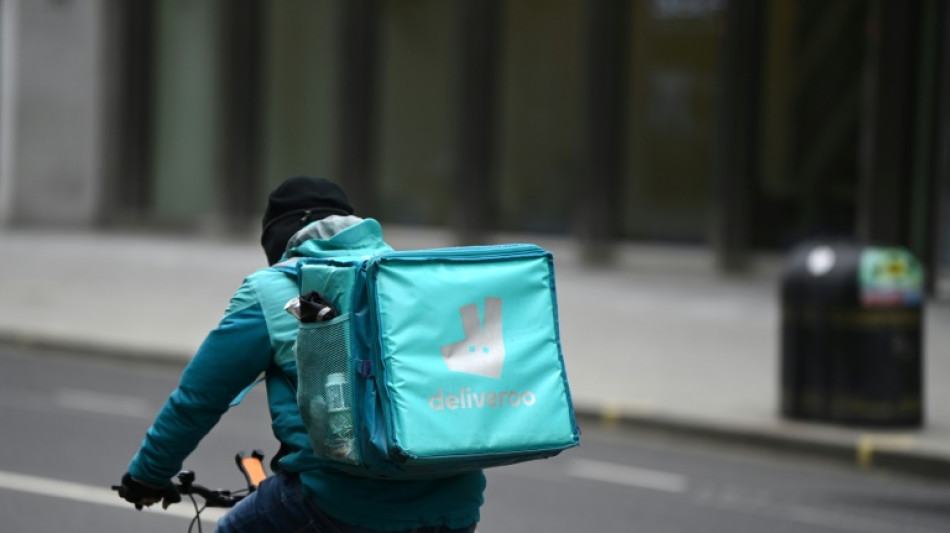 Deliveroo reduces losses on cost-cutting