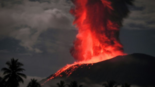 Erupción del monte Ibu en Indonesia