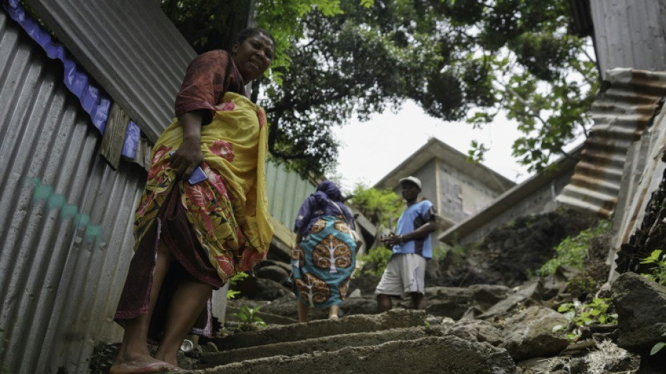 Comoros refuses migrants expelled in France standoff