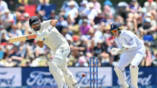 Mitchell's 84 sets England 104 target to beat New Zealand