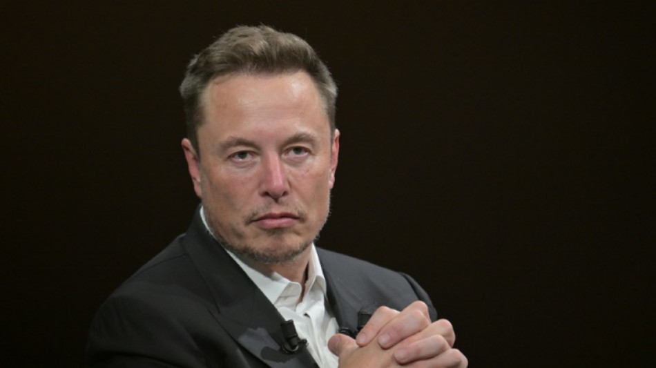 En limitant la lecture des tweets, Musk se met à dos usagers, annonceurs et développeurs