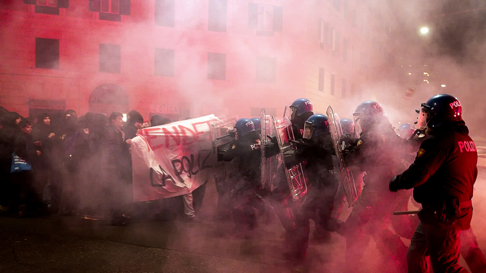 Corteo per Ramy a Roma, 39 denunciati, 2 sono minori