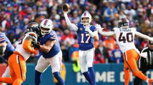 Bills trample Broncos to advance in NFL playoffs