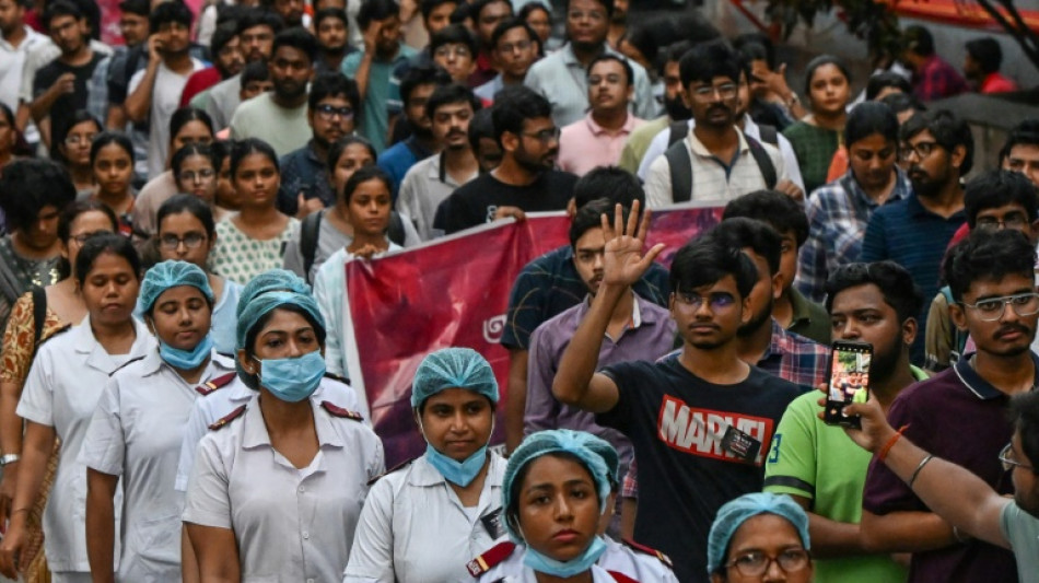 Inde : les soignants vont "intensifier" les manifestations après le viol et le meurtre d'une collègue 