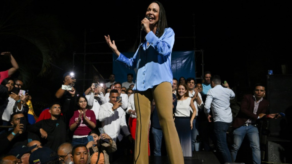 Candidata liberal conquista voto opositor na Venezuela