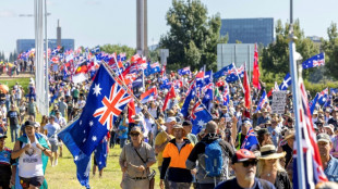 Miles de personas protestan en Australia contra la vacunación anticovid