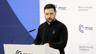 Zelensky, pronti a piano comune, ma Trump incontri prima me