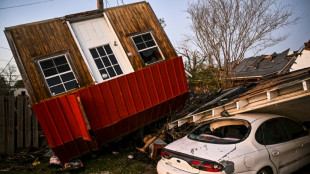 Recovery underway in tornado-hit Mississippi, 25 dead