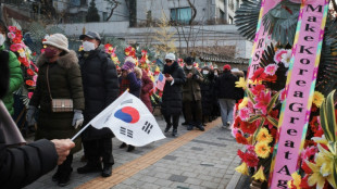 Hundreds rally for South Korea's Yoon as new arrest bid beckons