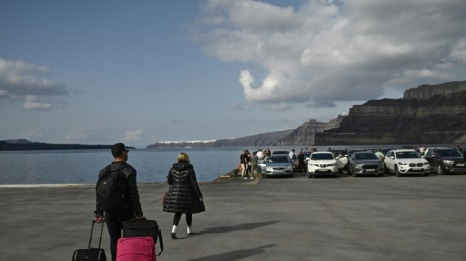 Mehr als 200 Erdbeben auf Santorini: Bewohner verlassen griechische Insel